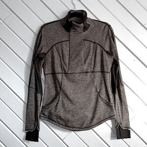 Lululemon Base Runner 1/2 zip pullover hearing bone grey black top